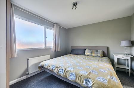 1407112-32-69831e...