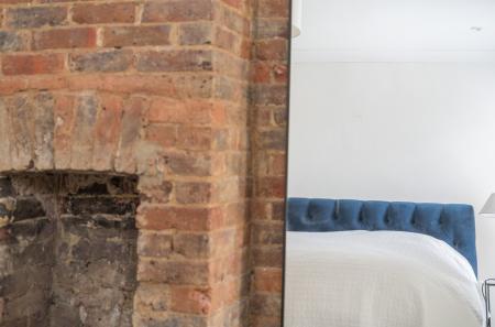 1411006-9-698b03f...