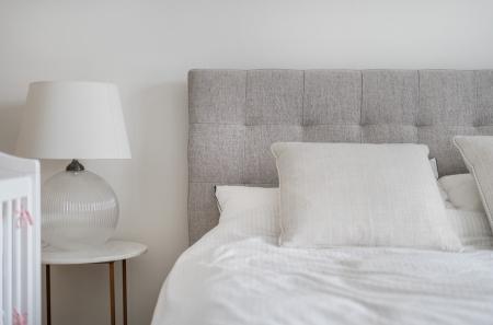 1411006-15-698b05...