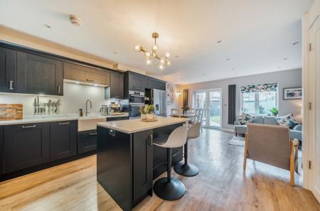 1403279-9-6985c8a...