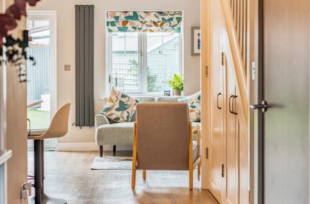 1403279-2-6985c81...