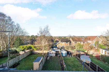 1415768-12-6992f4...