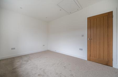 1417332-7-6995c79...