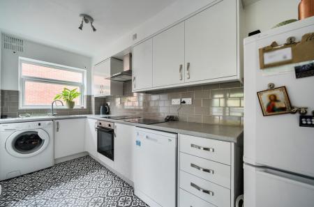 1417509-20-699c22...