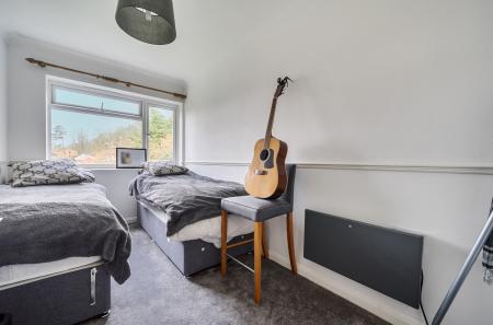 1417509-12-699c21...