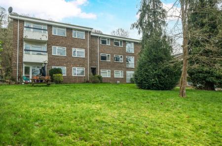 1417509-3-699c20d...