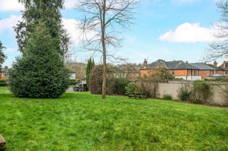 1417509-2-699c20d...