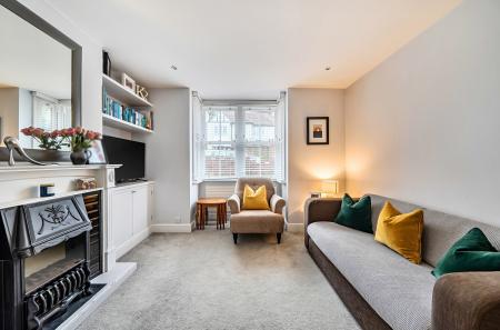 1416766-23-699c4a...