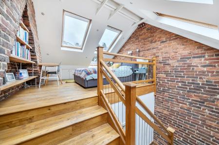 1416766-30-699c4b...