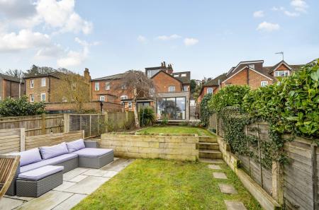 1416766-5-699c491...