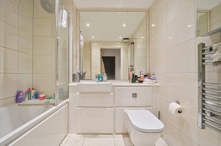 1383713-4-69242e7...