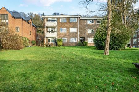 1420520-2-699dd12...