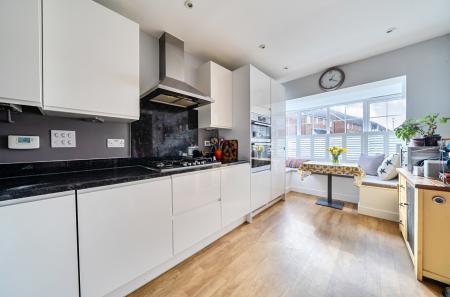 1422627-25-69a6ea...