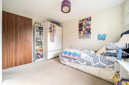 1422627-39-69a6ec...