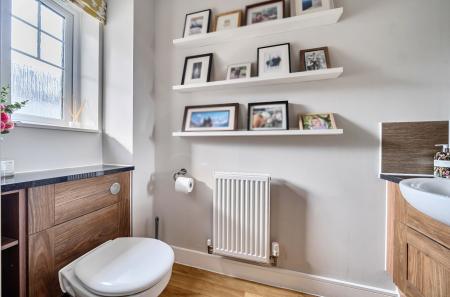 1422627-23-69a6ea...