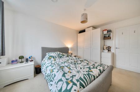 1420565-8-69a16c6...