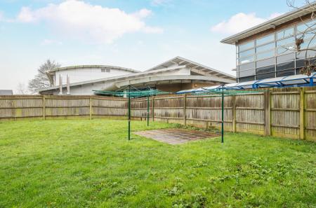 1420565-5-69a16c2...