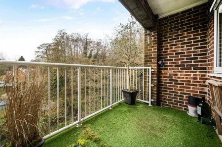 1420538-8-69a1a63...