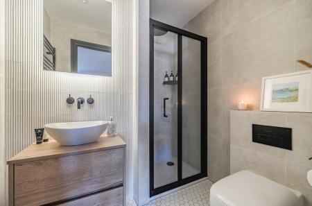 1414766-17-69a993...