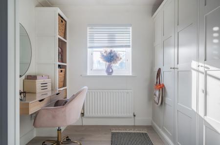 1414766-44-69a992...