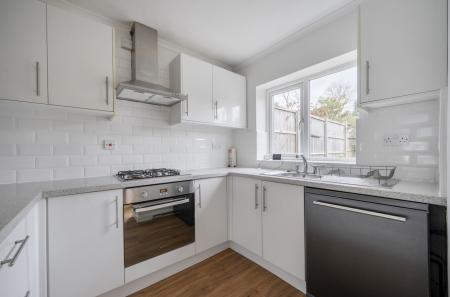 1420366-9-69aff52...