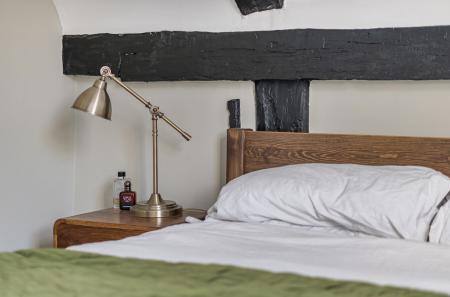 1417432-15-69a951...