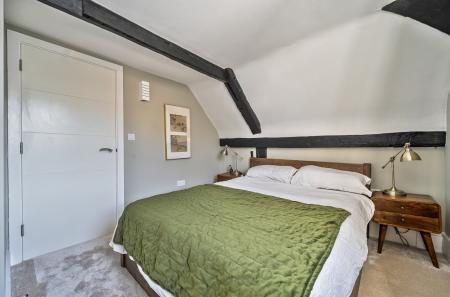 1417432-19-69a952...