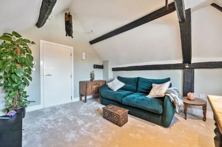 1417432-11-69a951...