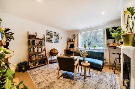 1425621-19-69b2d4...