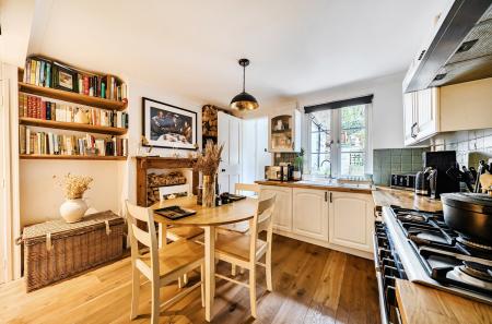 1425621-13-69b2d3...