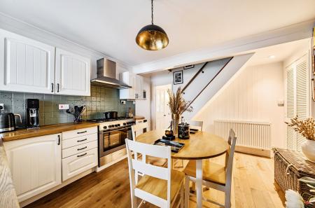 1425621-15-69b2d3...