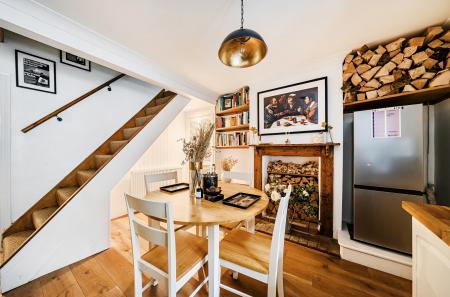 1425621-16-69b2d3...