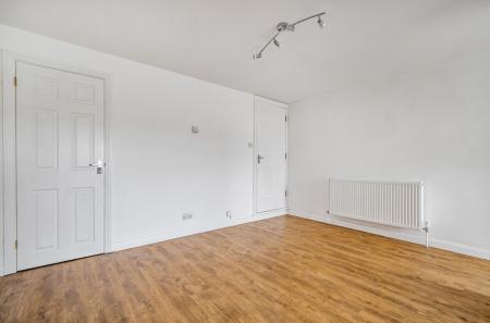 1424843-9-69b2d25...