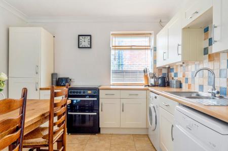 1425443-10-69b929...