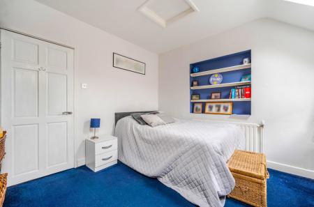 1425443-16-69b929...