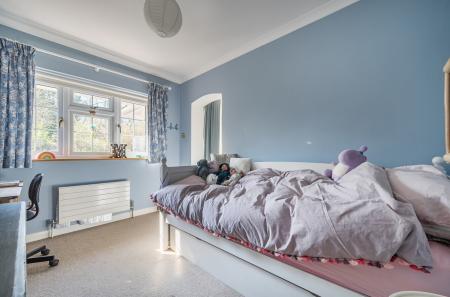 1409115-16-69bbd3...