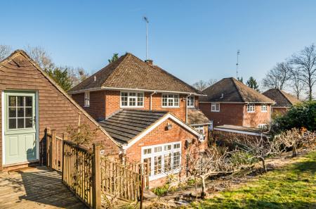 1409115-10-69bbd2...