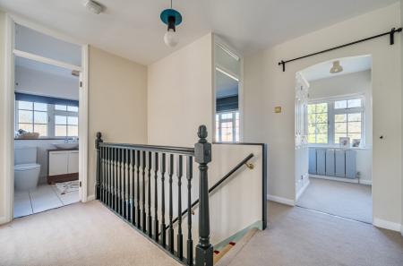 1409115-40-69bbd7...