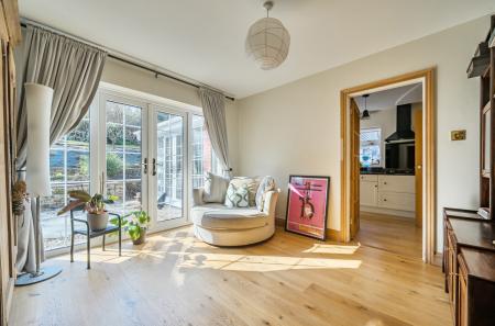 1409115-32-69bbd6...