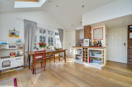 1409115-23-69bbd3...