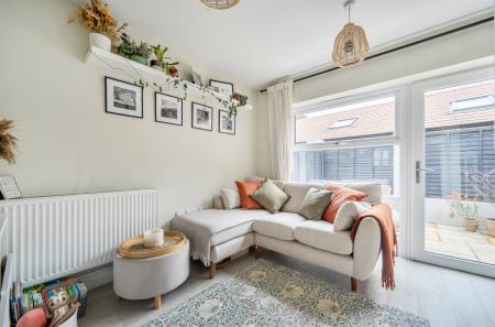 1432431-15-69c2be...