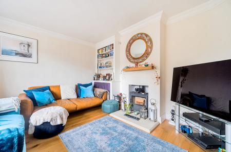 1375337-35-690dec...