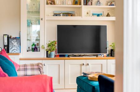 1375337-27-690dea...