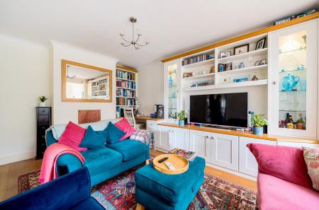 1375337-31-690deb...