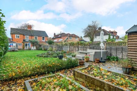 1375337-3-690de4b...