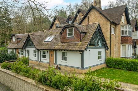 1437791-1-69cce1c...