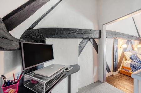 1440134-19-69d538...