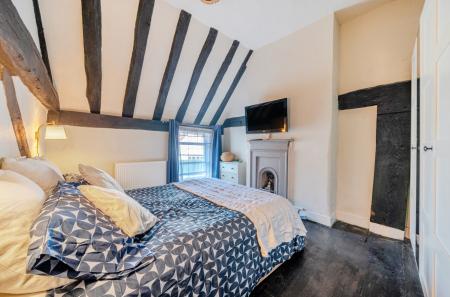 1440134-17-69d538...