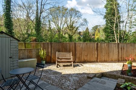 1442054-19-69dcfe...