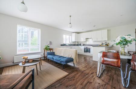 1446034-39-69e742...